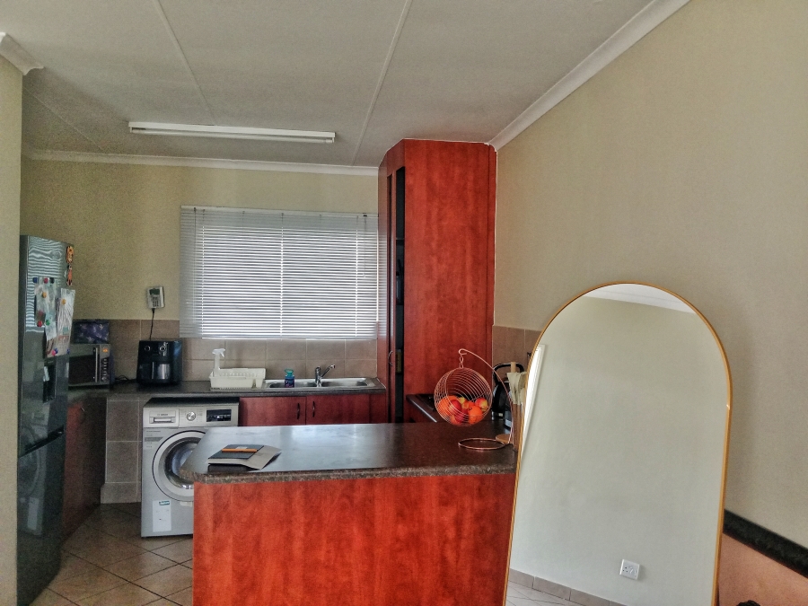 2 Bedroom Property for Sale in Annlin Ext 37 Gauteng