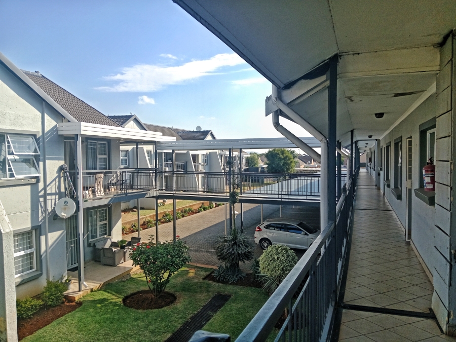 2 Bedroom Property for Sale in Annlin Ext 37 Gauteng