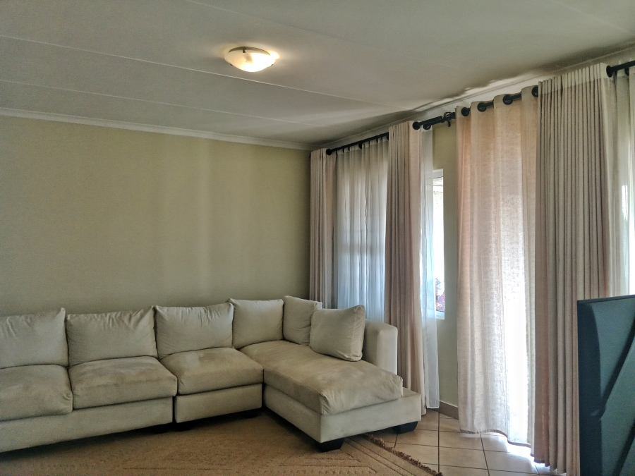 2 Bedroom Property for Sale in Annlin Ext 37 Gauteng