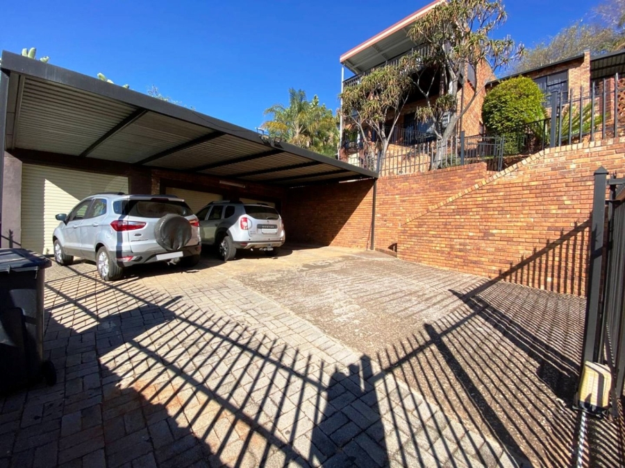 3 Bedroom Property for Sale in Sinoville Gauteng