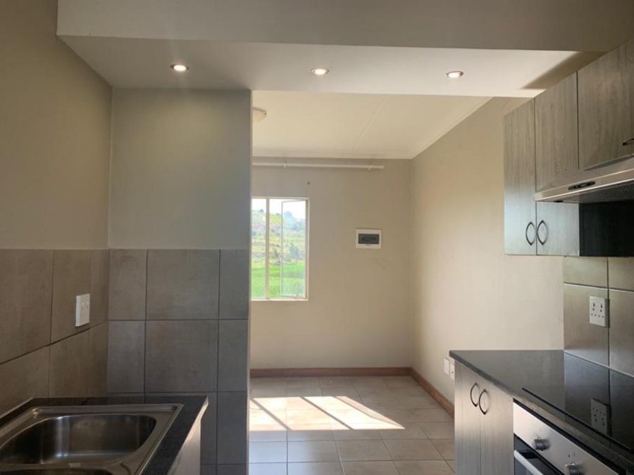 To Let 2 Bedroom Property for Rent in Fleurhof Gauteng