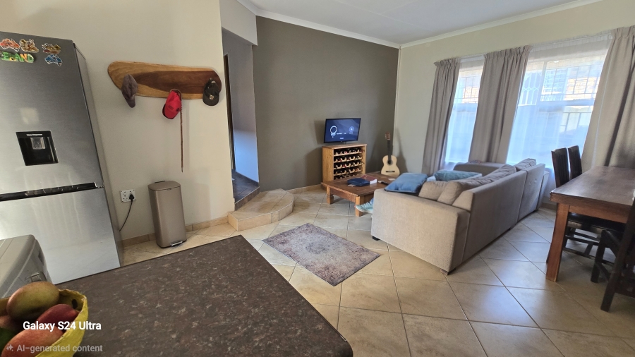 6 Bedroom Property for Sale in Freeway Park Gauteng