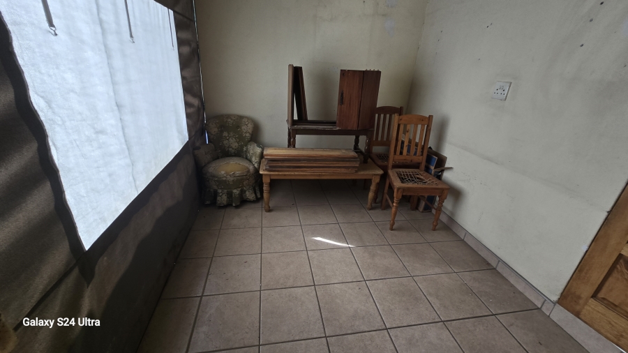 6 Bedroom Property for Sale in Freeway Park Gauteng