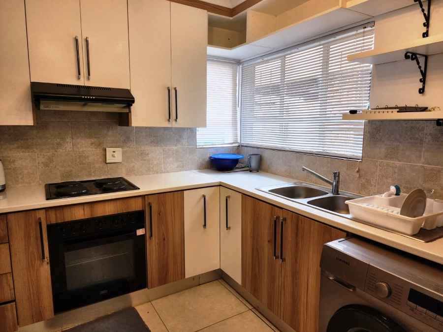 2 Bedroom Property for Sale in Akasia Gauteng
