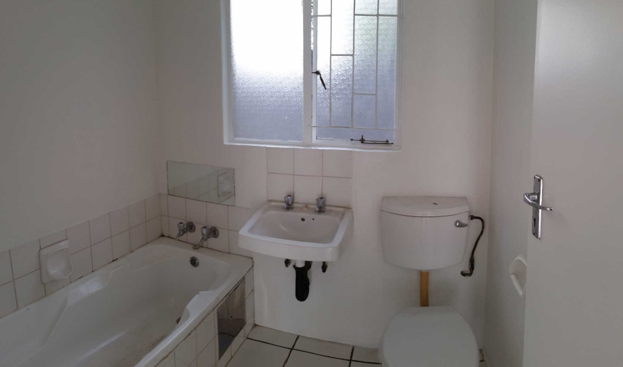 1 Bedroom Property for Sale in Eden Glen Gauteng