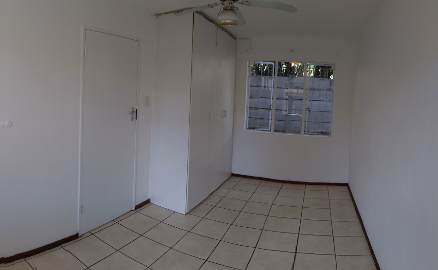 1 Bedroom Property for Sale in Eden Glen Gauteng
