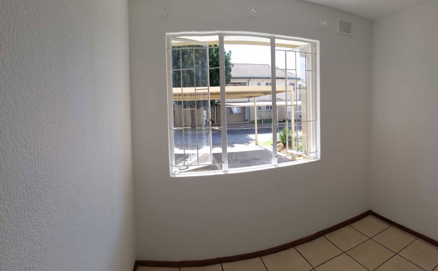 1 Bedroom Property for Sale in Eden Glen Gauteng