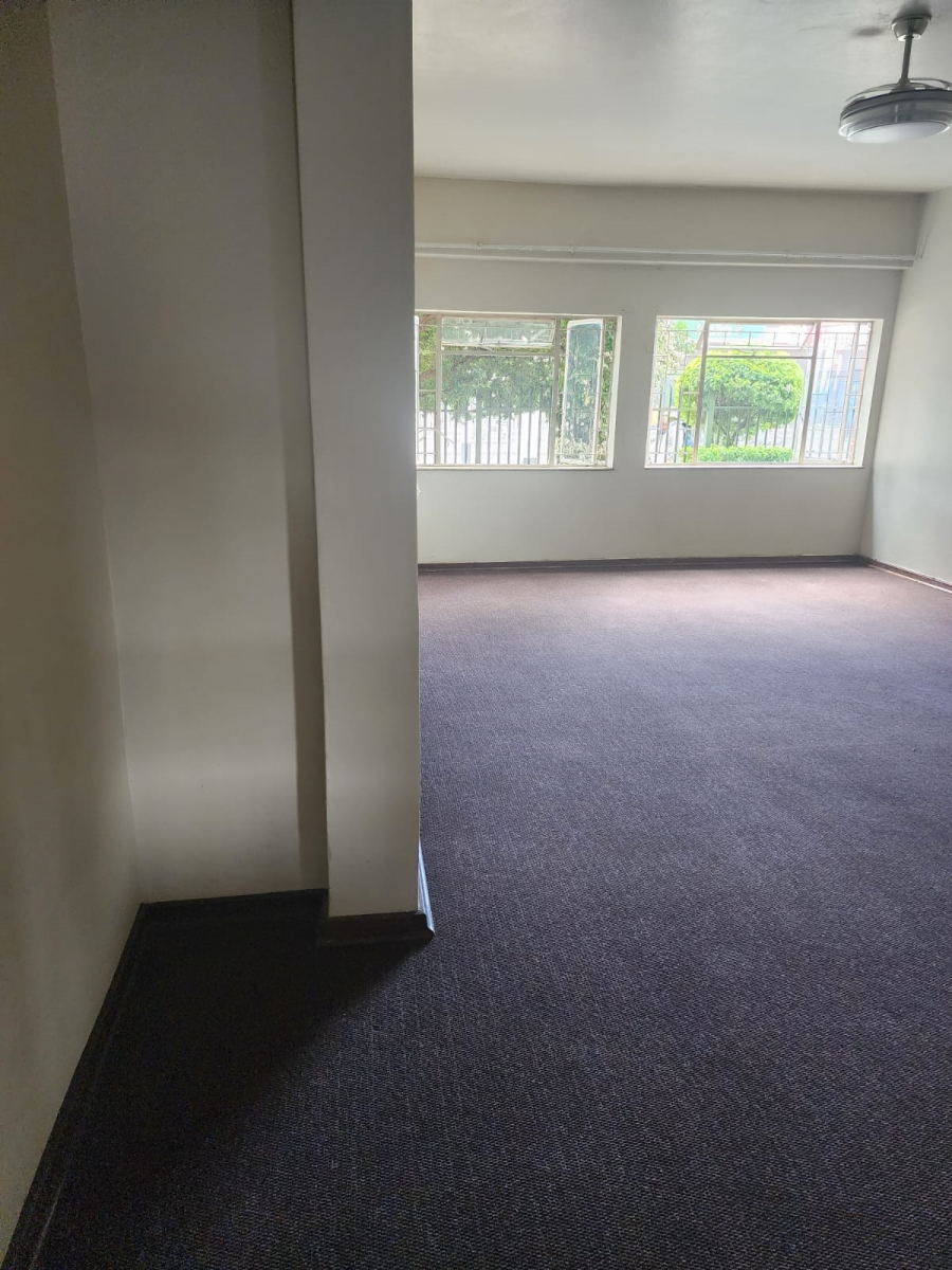 1 Bedroom Property for Sale in Gezina Gauteng