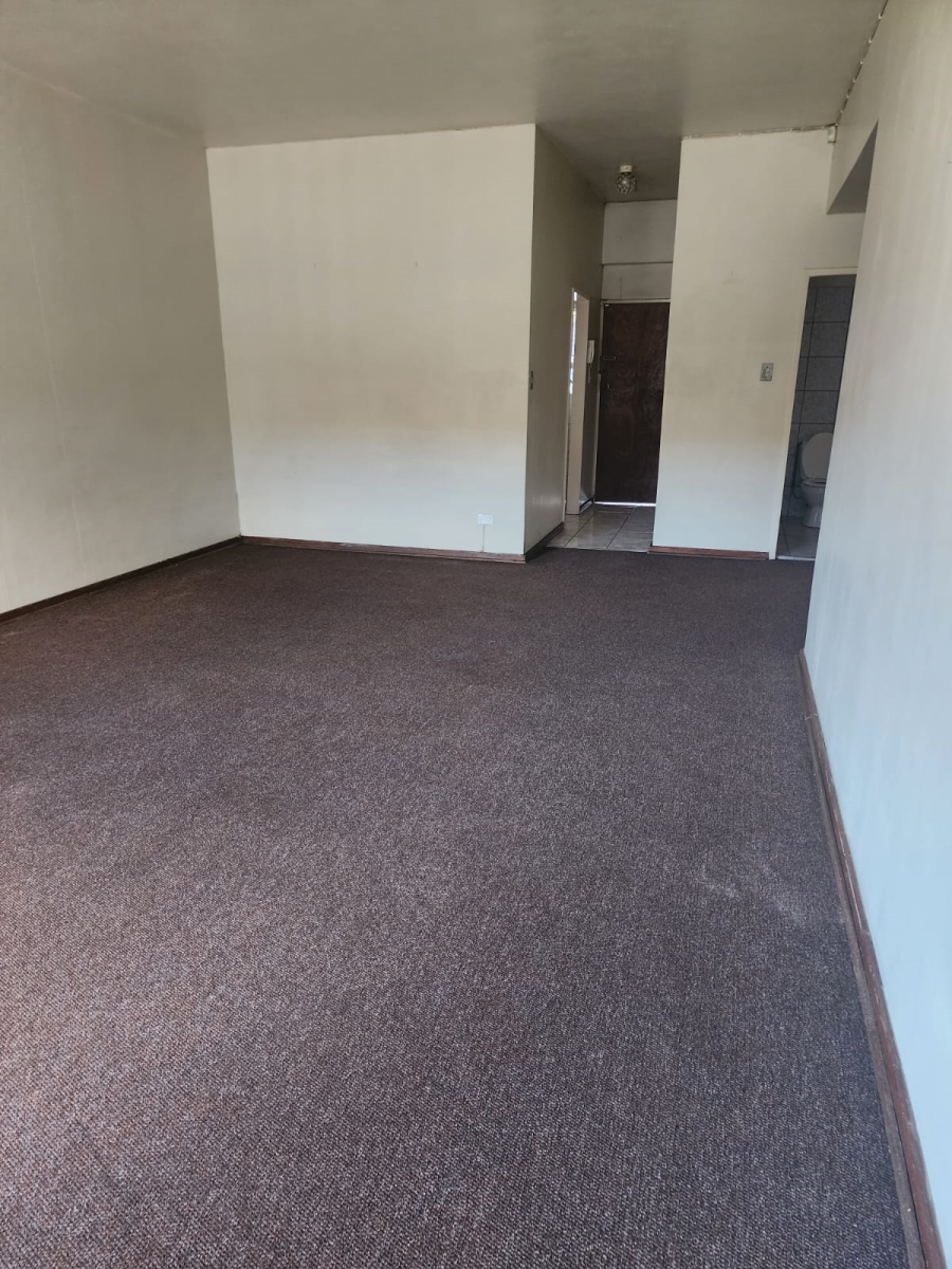 1 Bedroom Property for Sale in Gezina Gauteng