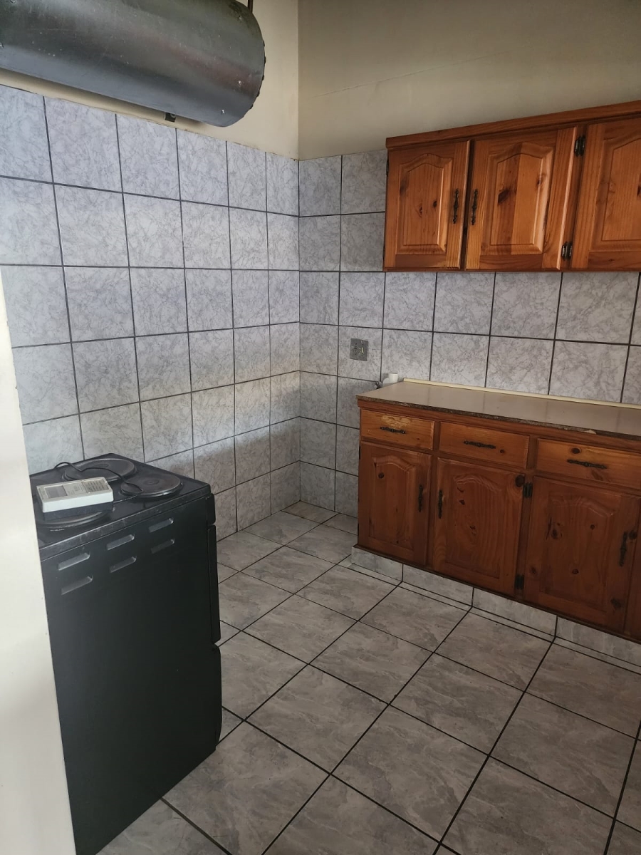 1 Bedroom Property for Sale in Gezina Gauteng