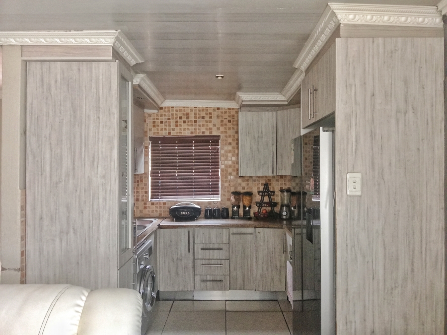 To Let 3 Bedroom Property for Rent in Karenpark Gauteng