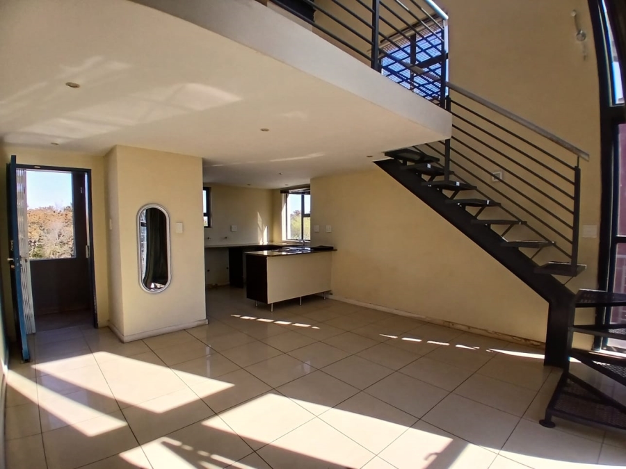 1 Bedroom Property for Sale in Rooihuiskraal North Gauteng