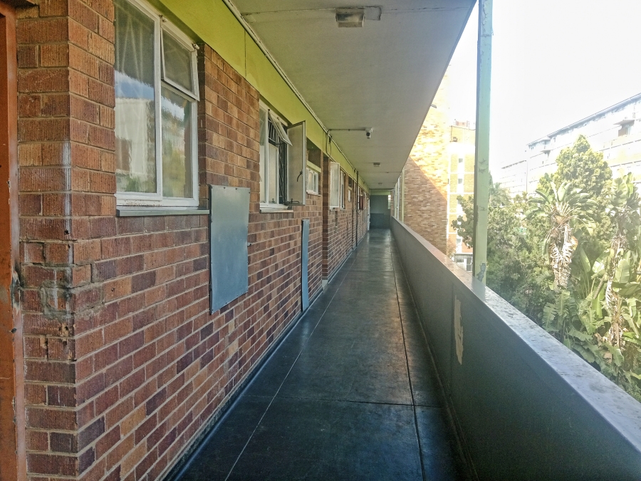 2 Bedroom Property for Sale in Sunnyside Gauteng