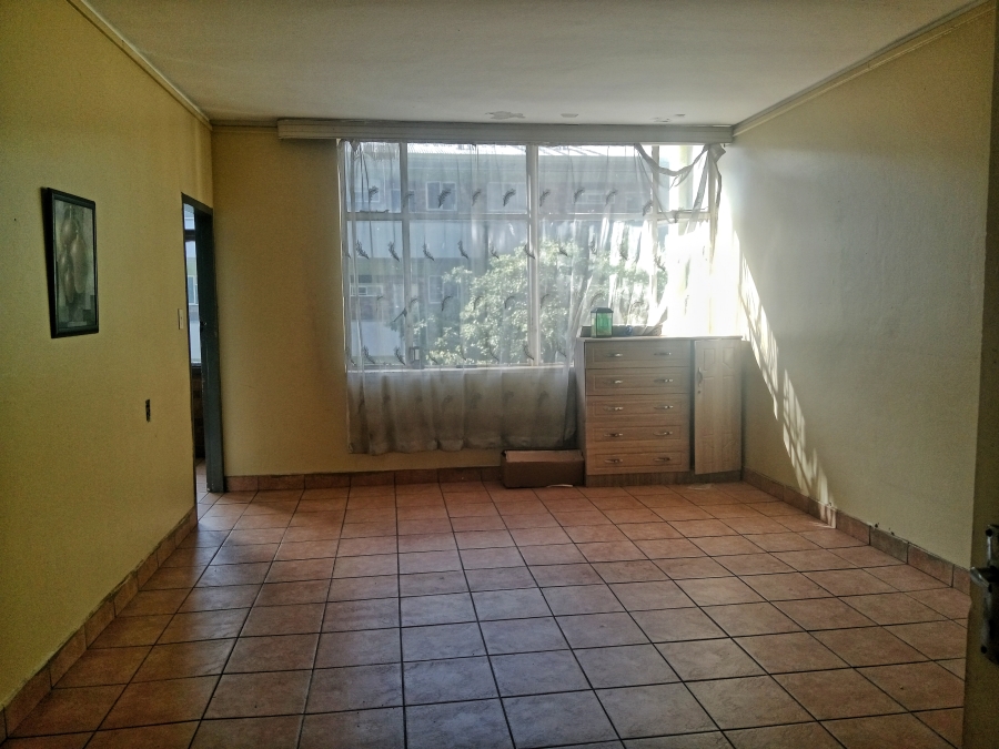 2 Bedroom Property for Sale in Sunnyside Gauteng