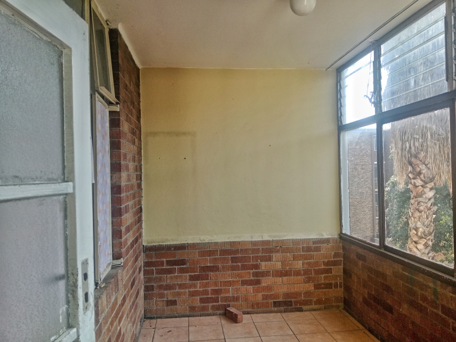 2 Bedroom Property for Sale in Sunnyside Gauteng