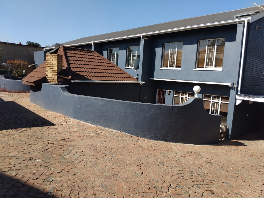 To Let 0 Bedroom Property for Rent in Primrose Hill Gauteng