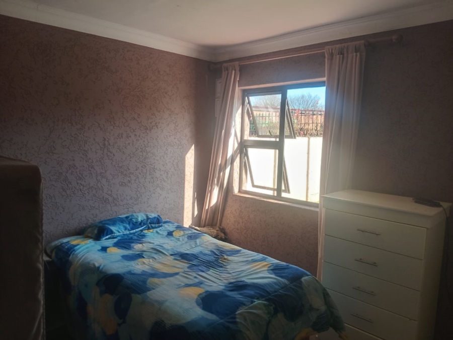 To Let 3 Bedroom Property for Rent in Strubenvale Gauteng