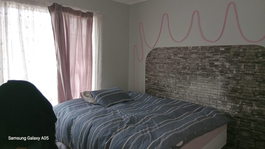 To Let 2 Bedroom Property for Rent in Minnebron Gauteng