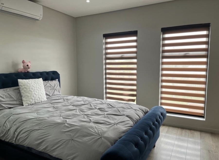3 Bedroom Property for Sale in Crowthorne AH Gauteng