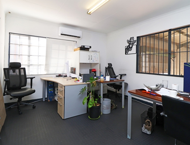 To Let Commercial Property for Rent in Kya Sands Gauteng