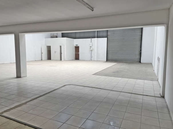 To Let Commercial Property for Rent in North Riding Gauteng
