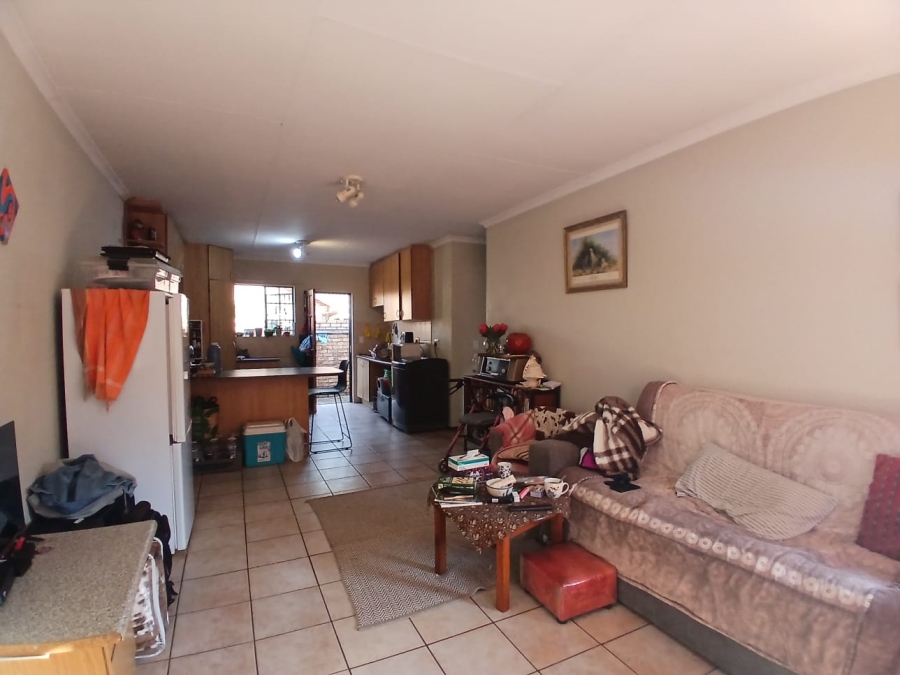 3 Bedroom Property for Sale in Hennopspark Gauteng