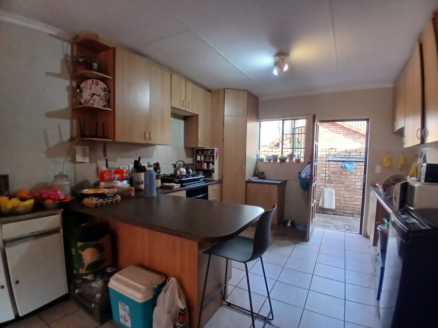 3 Bedroom Property for Sale in Hennopspark Gauteng
