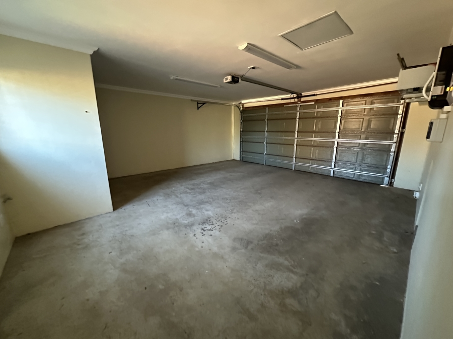 3 Bedroom Property for Sale in Olympus Gauteng