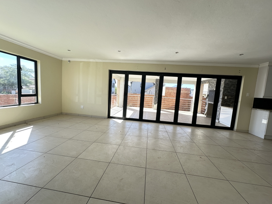 3 Bedroom Property for Sale in Olympus Gauteng