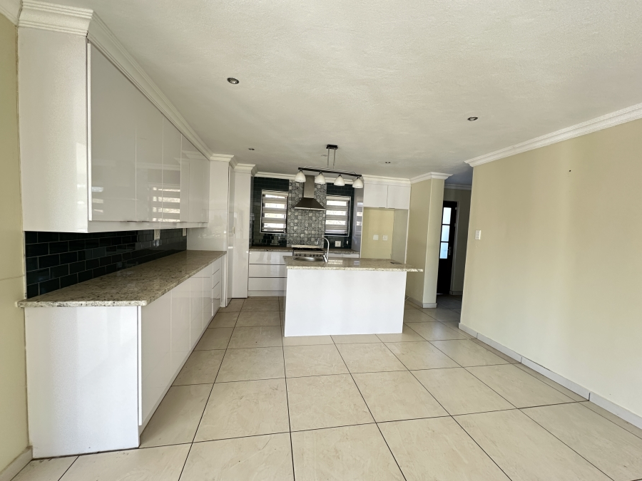 3 Bedroom Property for Sale in Olympus Gauteng