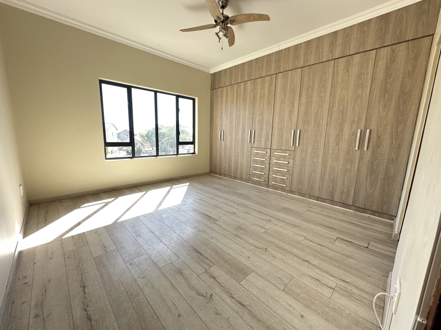 3 Bedroom Property for Sale in Olympus Gauteng