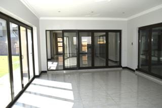 3 Bedroom Property for Sale in Helderwyk Gauteng
