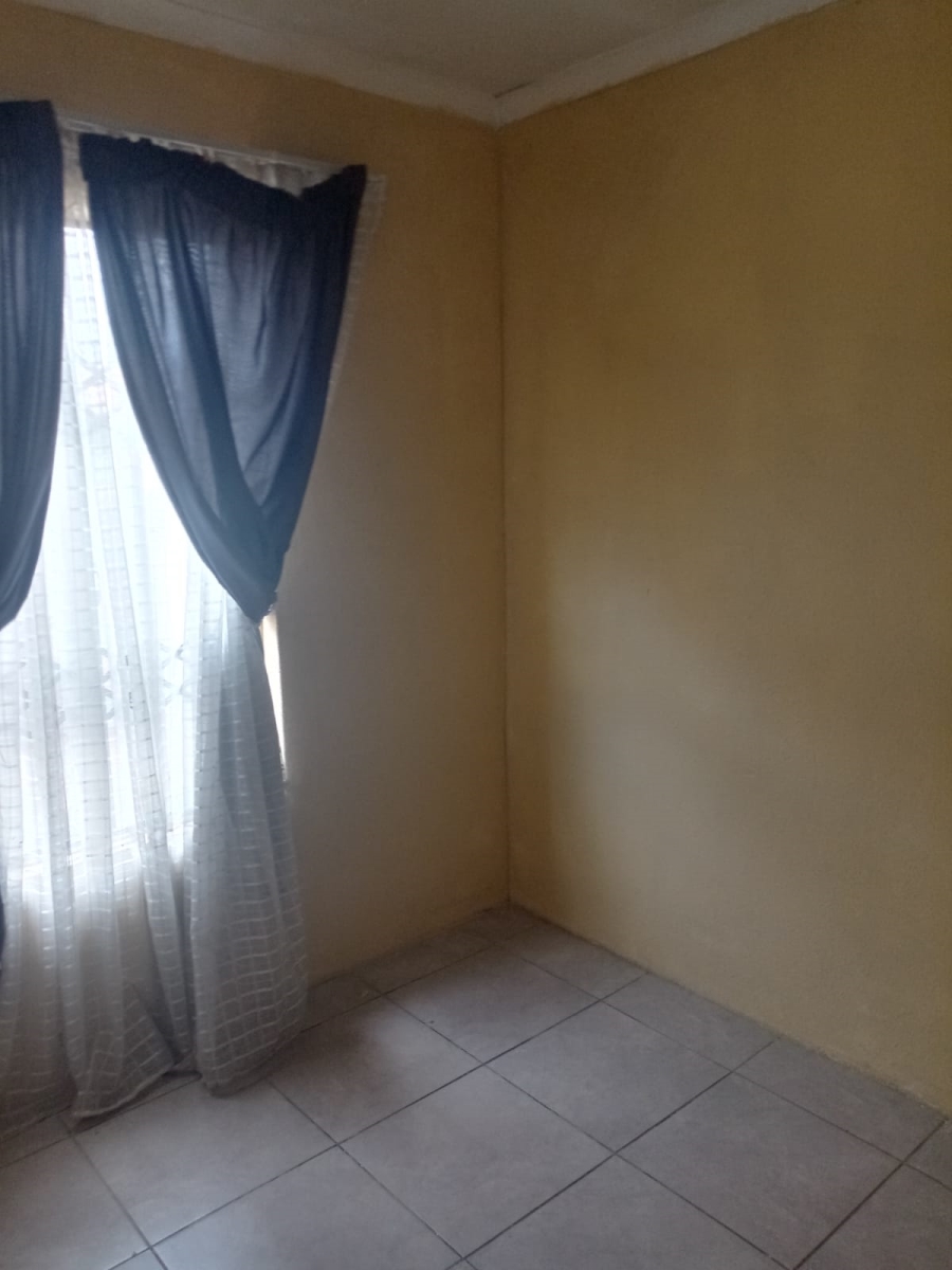 To Let 2 Bedroom Property for Rent in Windmill Park Gauteng
