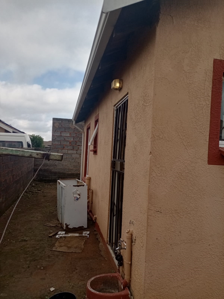 To Let 2 Bedroom Property for Rent in Windmill Park Gauteng