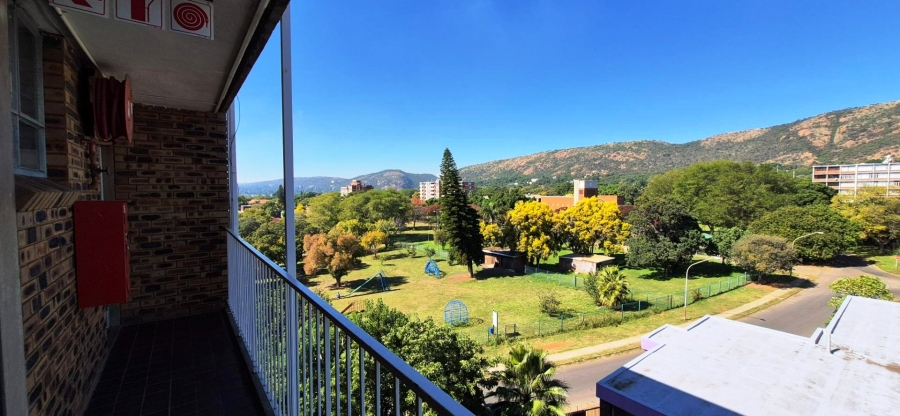 2 Bedroom Property for Sale in Akasia Gauteng