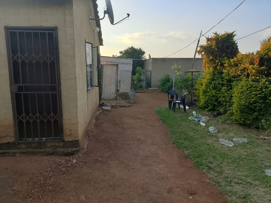 2 Bedroom Property for Sale in Soshanguve South Ext 10 Gauteng