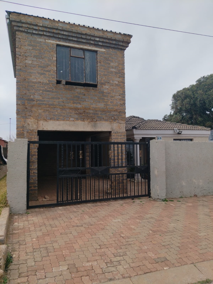 3 Bedroom Property for Sale in Doornkop Gauteng