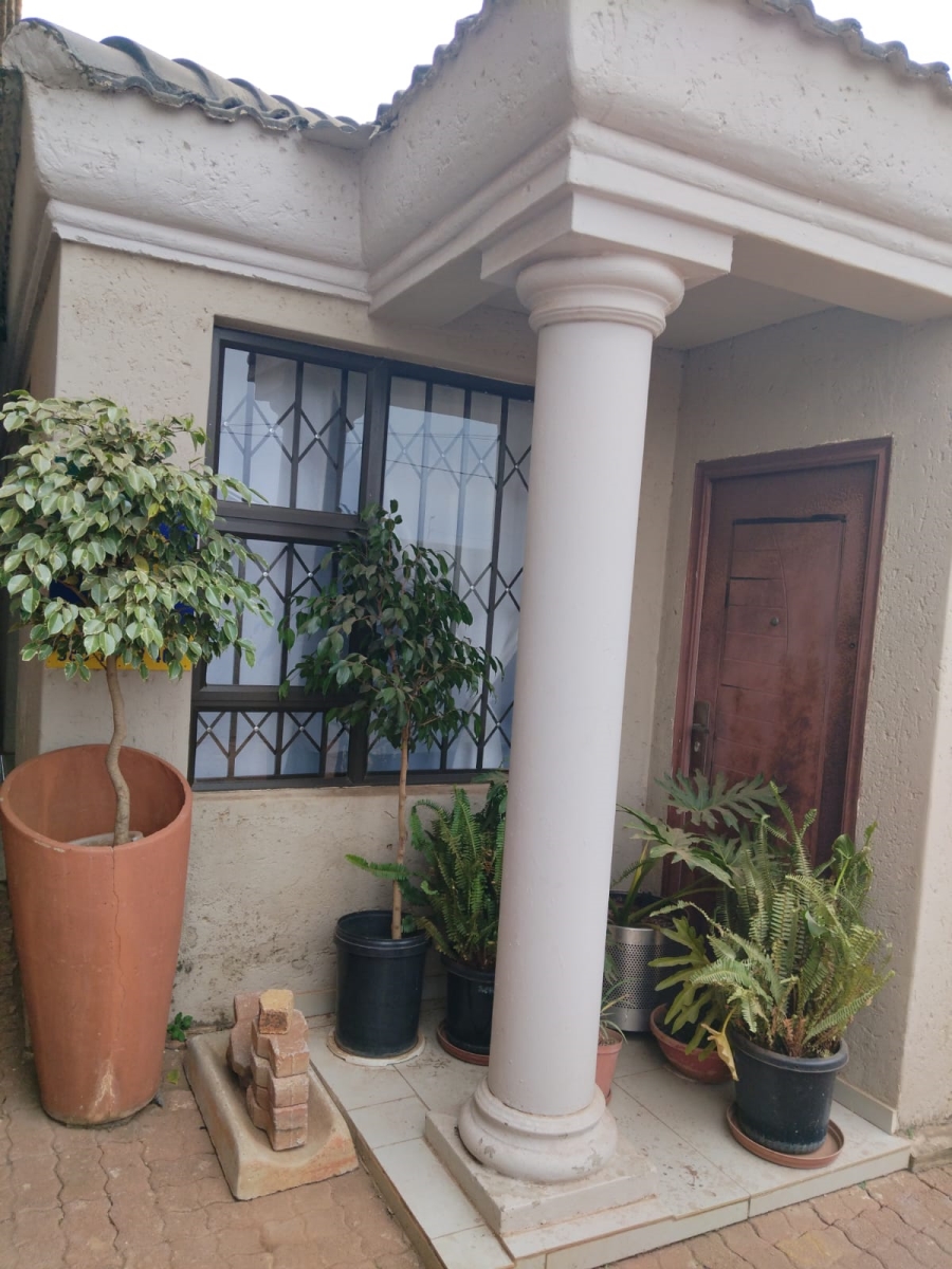 3 Bedroom Property for Sale in Doornkop Gauteng