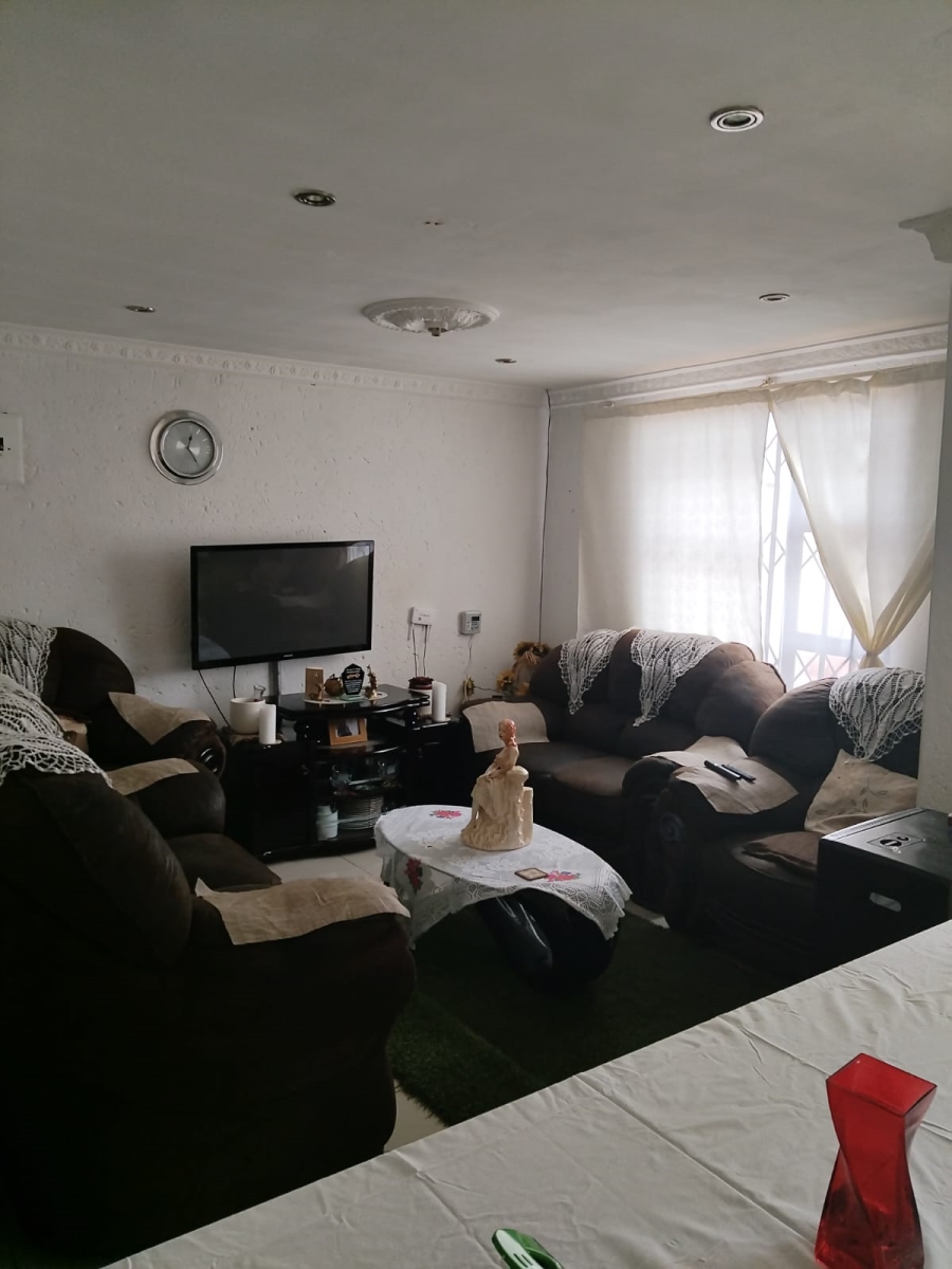 3 Bedroom Property for Sale in Doornkop Gauteng