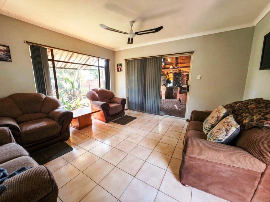 3 Bedroom Property for Sale in Doornpoort Gauteng