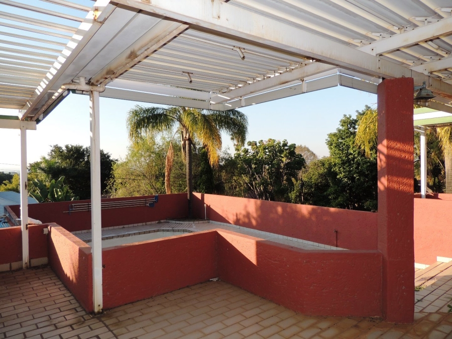 5 Bedroom Property for Sale in Amandasig Gauteng