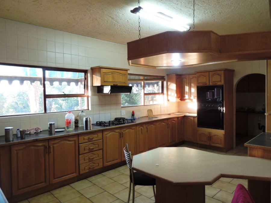 5 Bedroom Property for Sale in Amandasig Gauteng