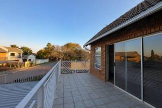 3 Bedroom Property for Sale in Highveld Gauteng