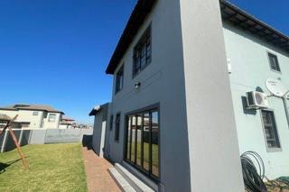 4 Bedroom Property for Sale in Halfway House Gauteng