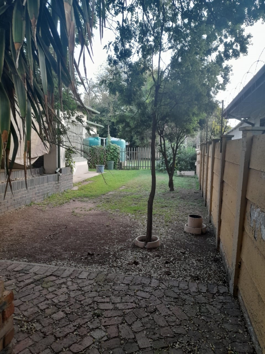 3 Bedroom Property for Sale in Selcourt Gauteng