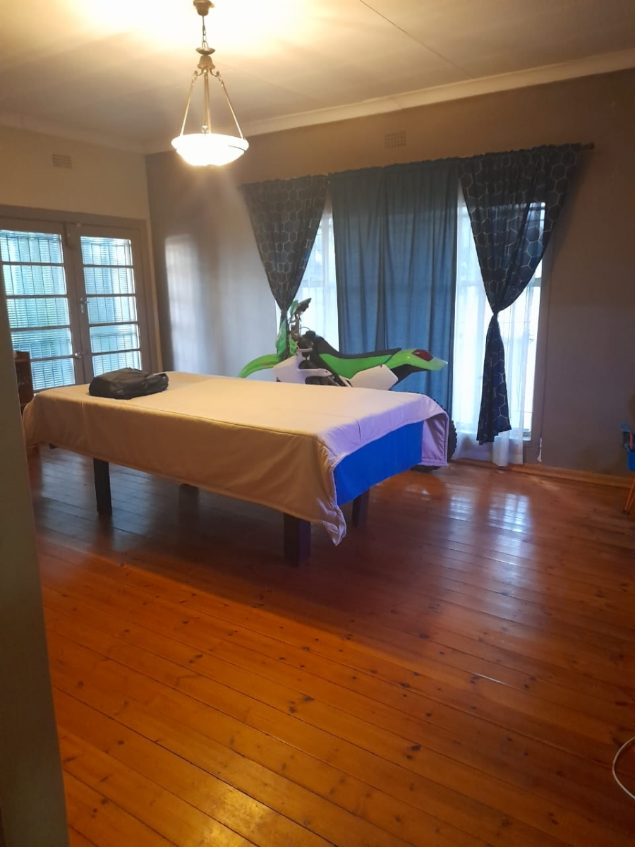 3 Bedroom Property for Sale in Selcourt Gauteng