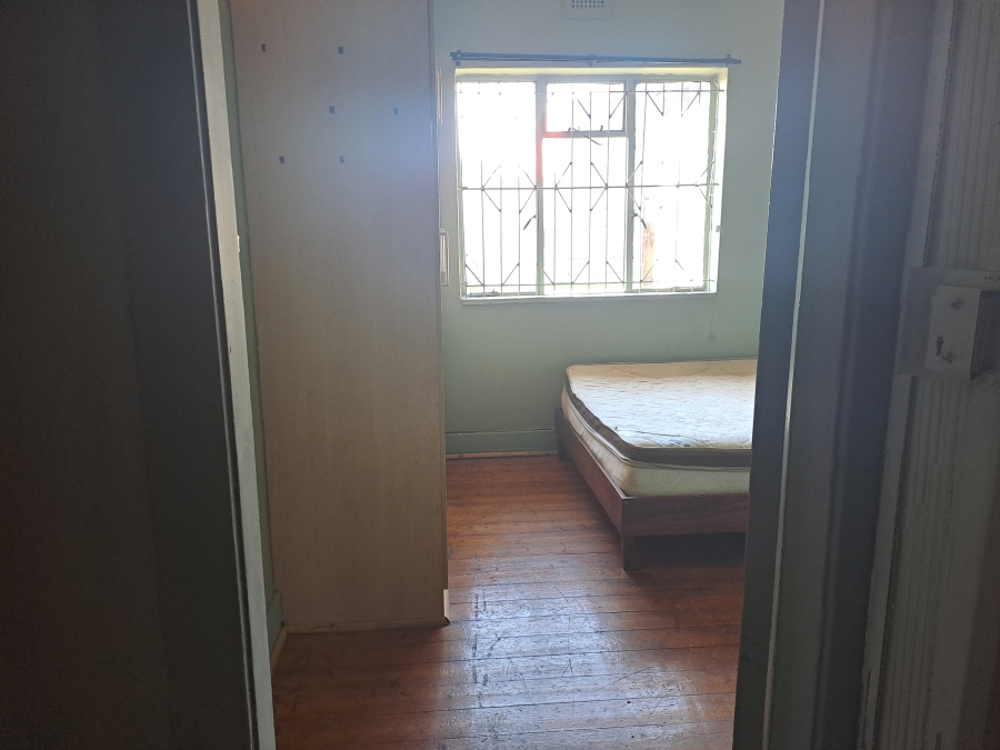 5 Bedroom Property for Sale in Geduld Gauteng