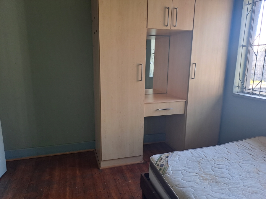 5 Bedroom Property for Sale in Geduld Gauteng