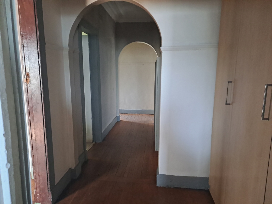 5 Bedroom Property for Sale in Geduld Gauteng