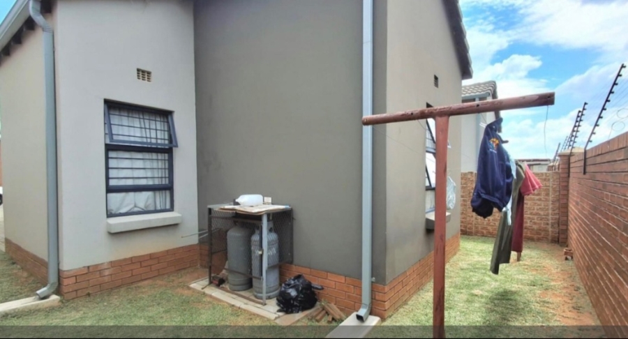 2 Bedroom Property for Sale in South Hills Gauteng